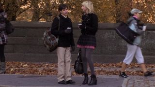 Taylor Momsen goth goes punk in New York in Gossip Girl Season 2.